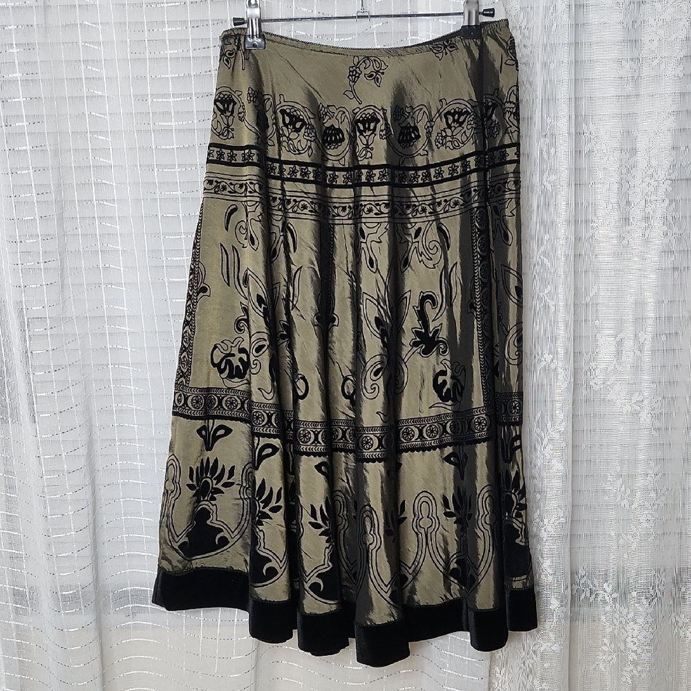 Vintage 90's Vampy Boho Goth Iridescent Green & Black Velvet Circle Skirt SzM